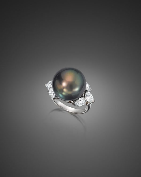 Tahitian Pearl and Pear-Shaped Diamond Ring