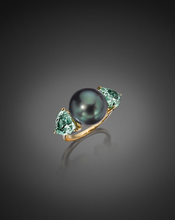 Tahitian Pearl and Green Garnet Ring