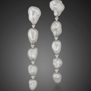 Assael EOO00040 pearl earrings