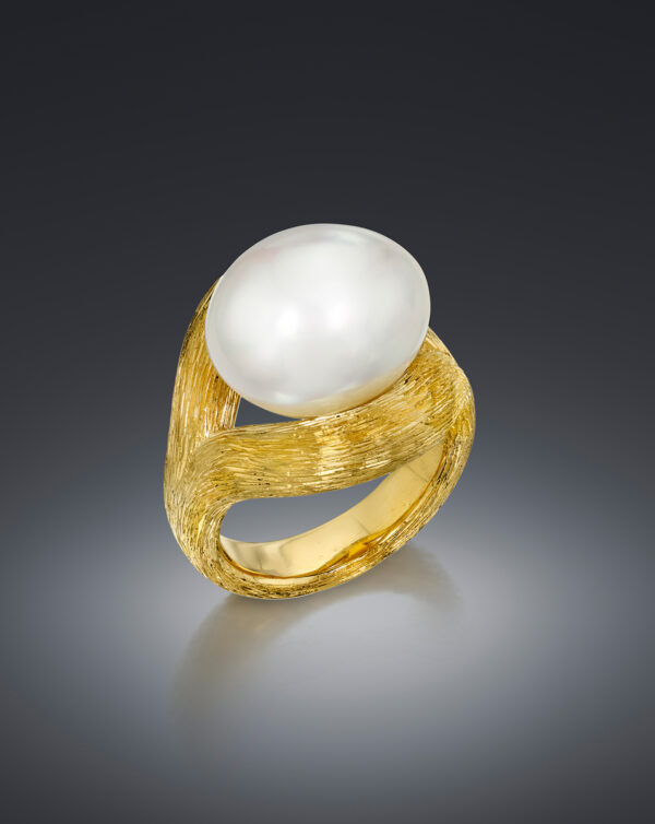 Oval south sea pearl cocktail ring